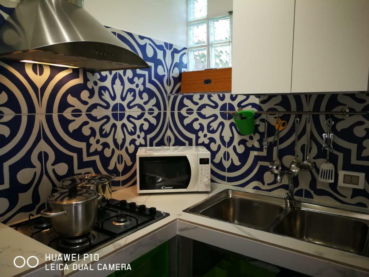 Вилла Capozafferano-Casa Carola Санта-Флавия Экстерьер фото